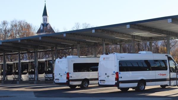 Lenke til artikkel: Startet opp ny busskontrakt